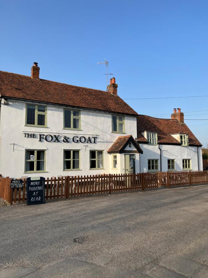 Fox And Goat Hotel Waterstock Exterior foto