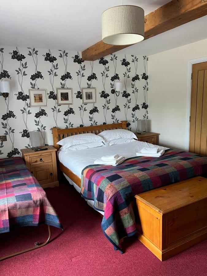 Fox And Goat Hotel Waterstock Exterior foto